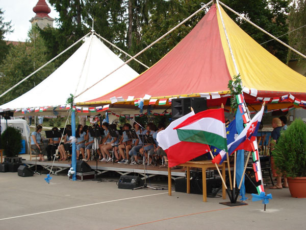 fuvos2008c_19