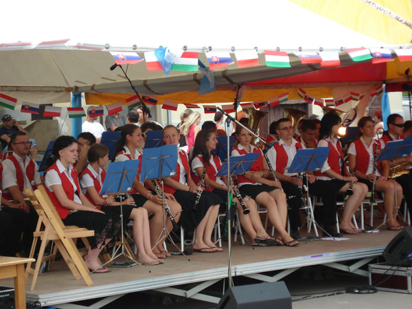 fuvos2008c_24